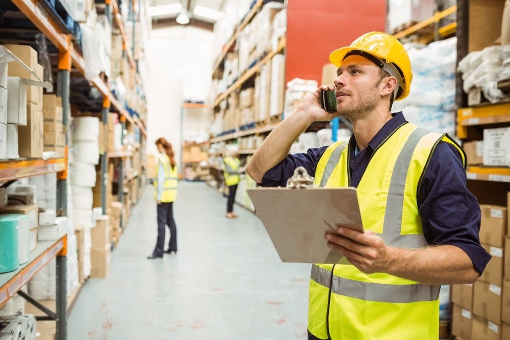 How to Fix Weak Signal with a Cell Phone Booster for Your Warehouse